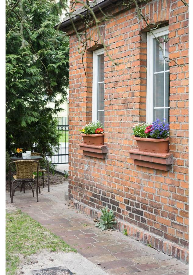 Gostynin Garden Apartment Екстер'єр фото